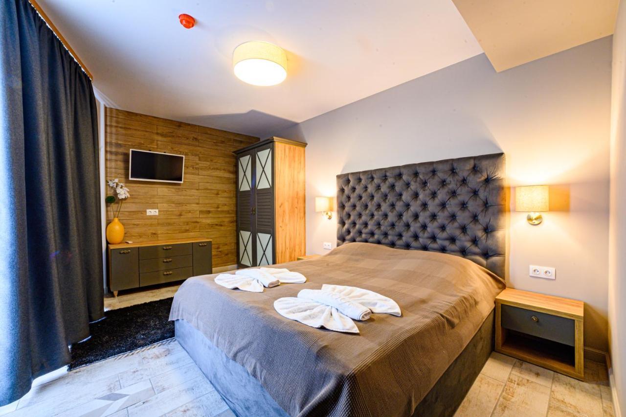 Antique Boutique Hotel Pavel Banya Exterior photo
