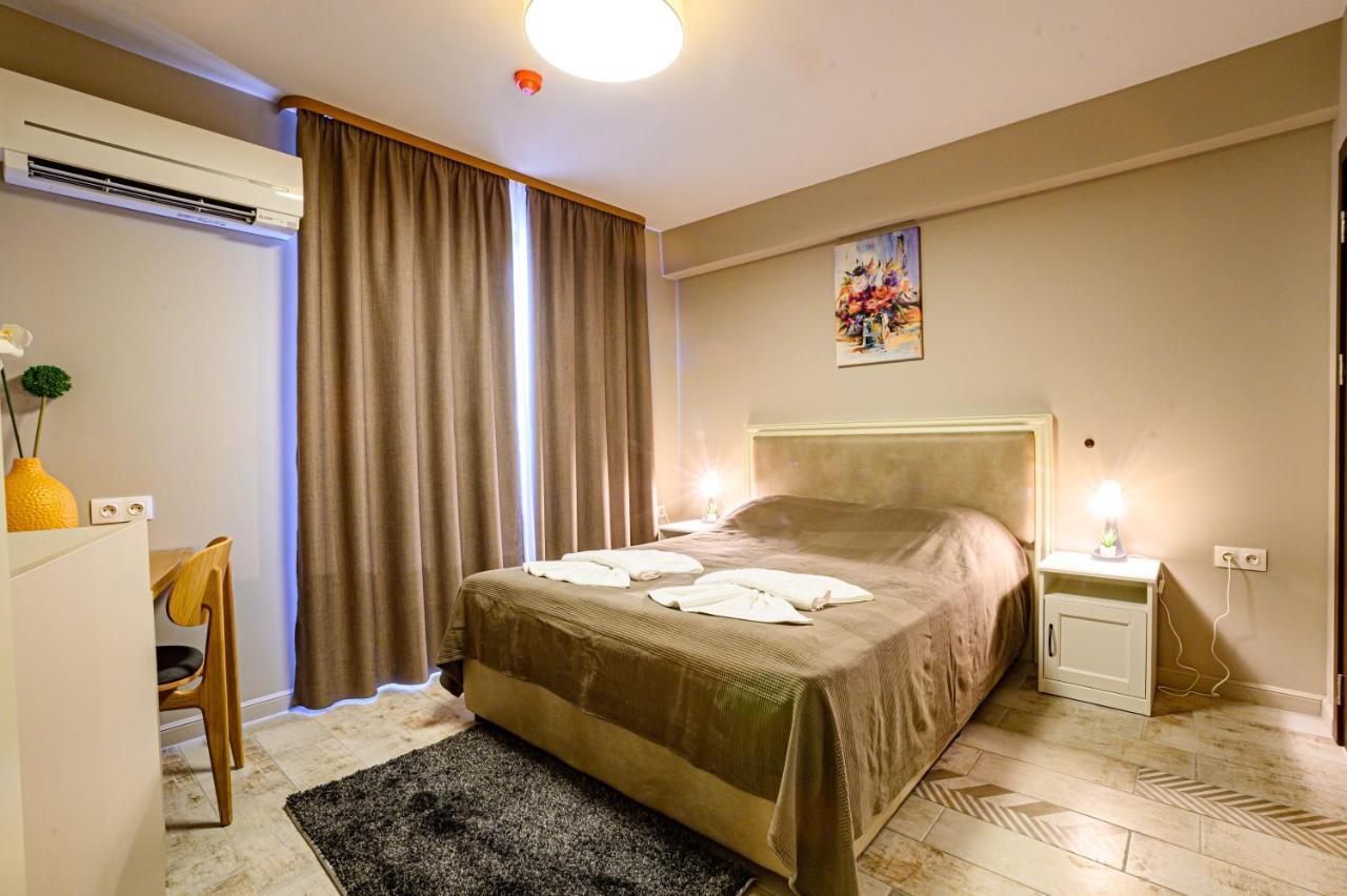 Antique Boutique Hotel Pavel Banya Exterior photo