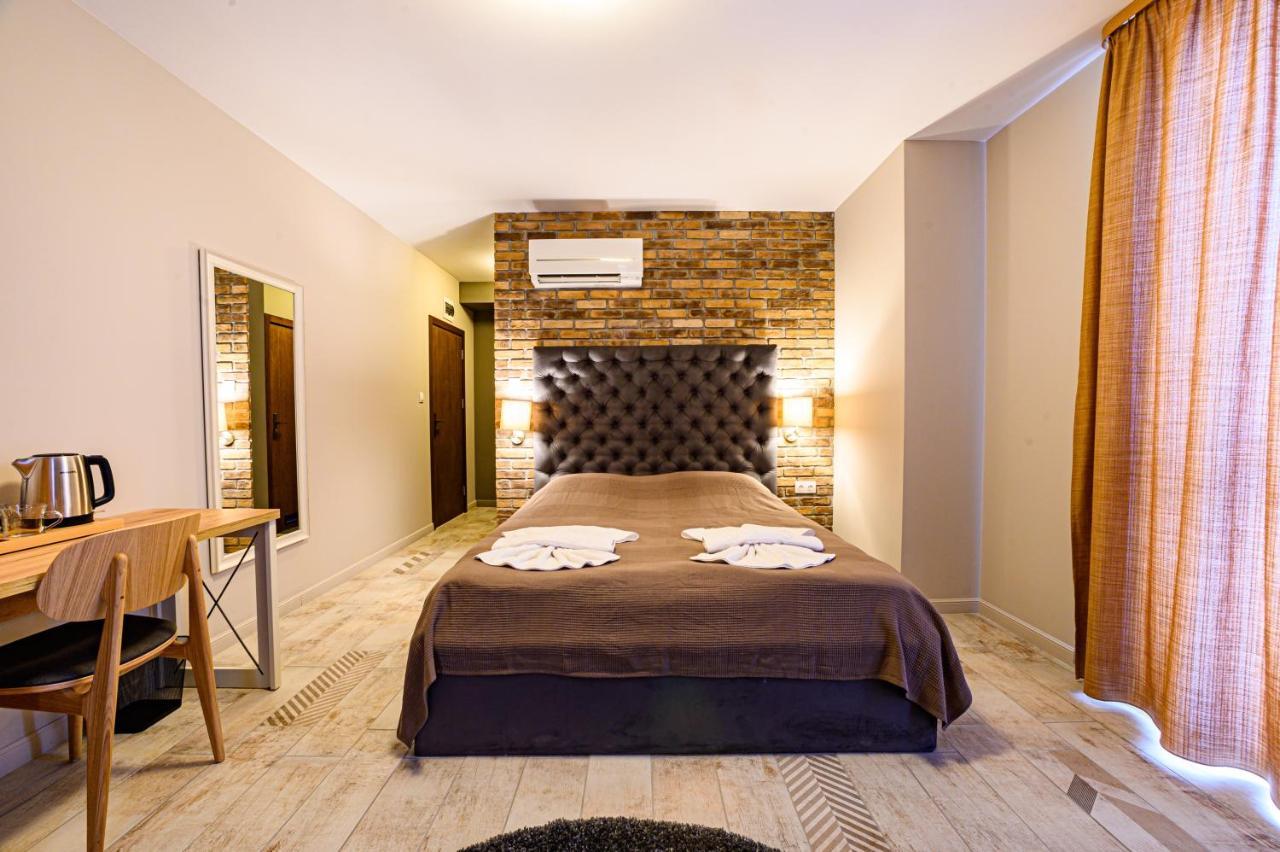 Antique Boutique Hotel Pavel Banya Exterior photo