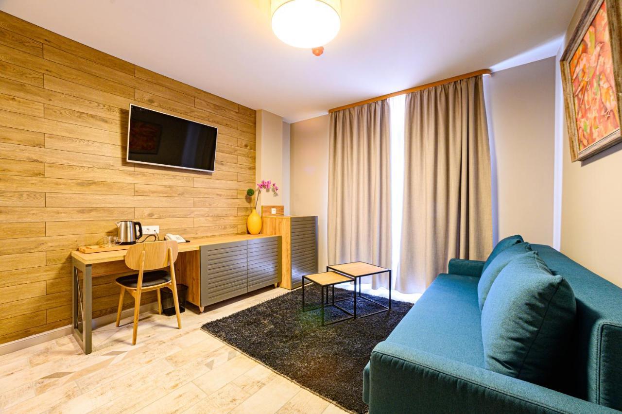 Antique Boutique Hotel Pavel Banya Exterior photo
