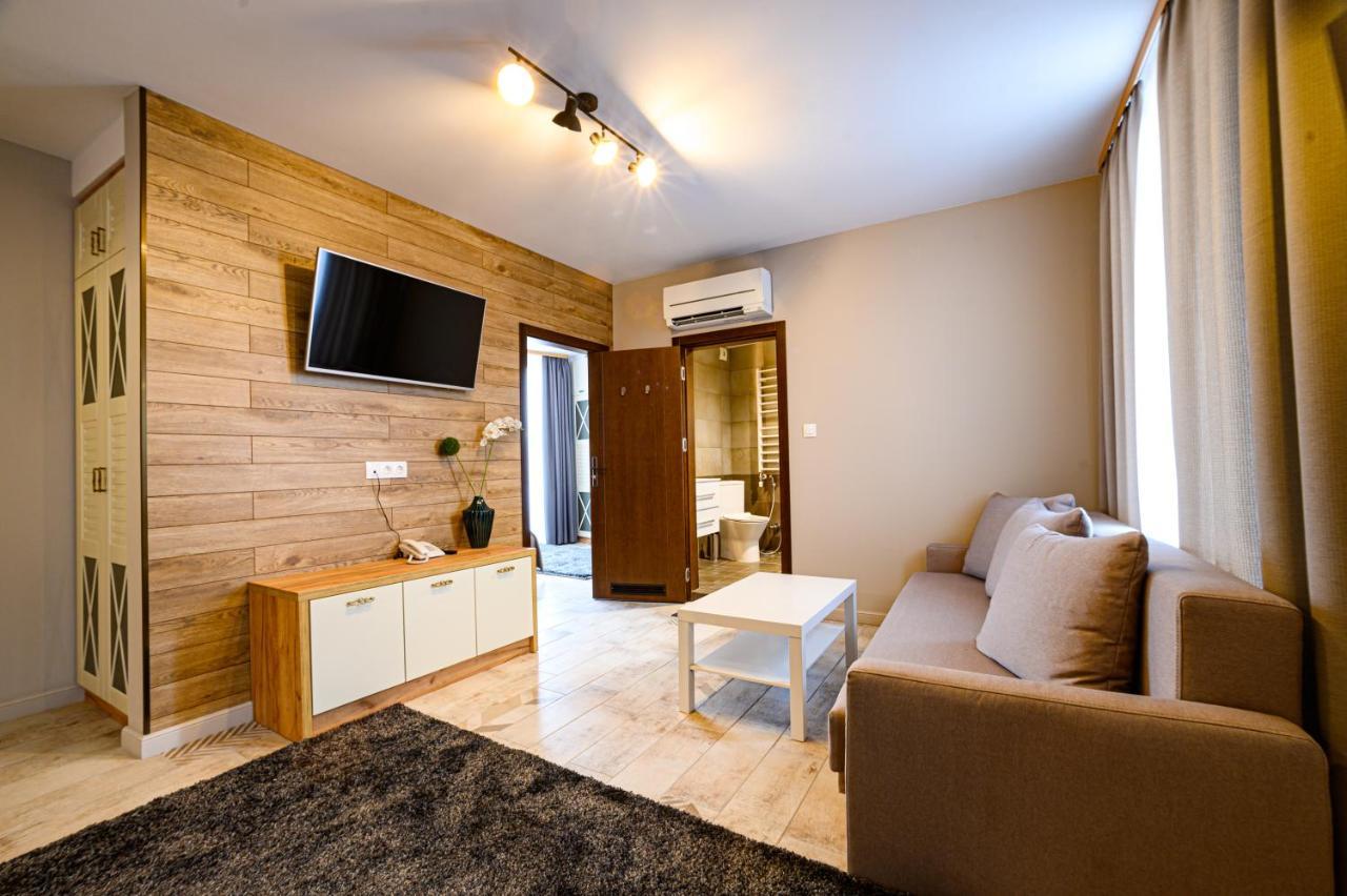 Antique Boutique Hotel Pavel Banya Exterior photo